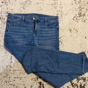 American Eagle Outfitters High Rise Blue Jeans